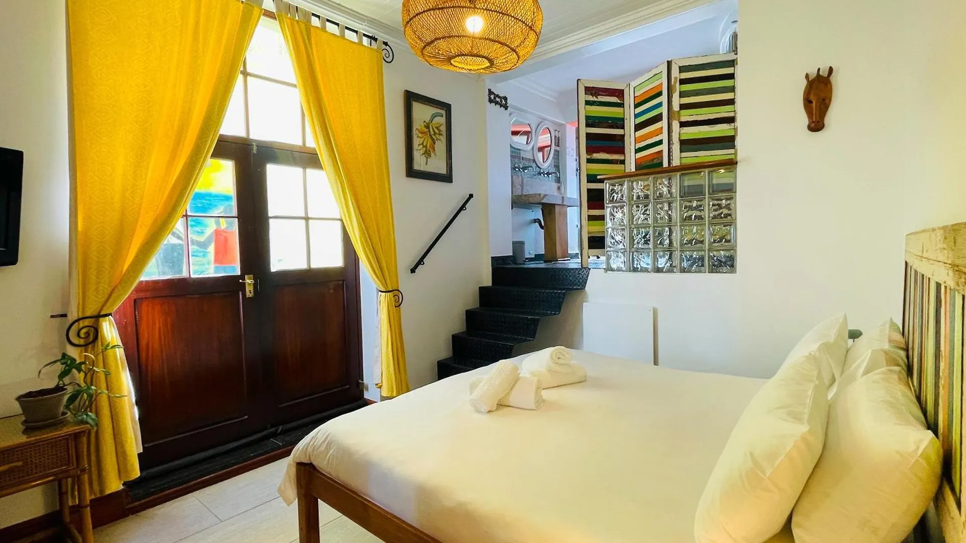 Ami Vine House Hotel Cape Town South Africa